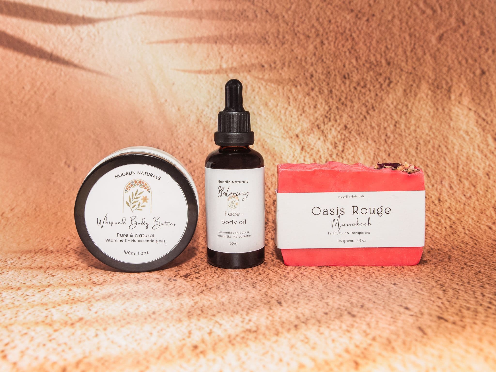 Handgemaakte natuurlijke Marokkaanse zeep met kamille bloemen - Noorlin Naturals premium collectie